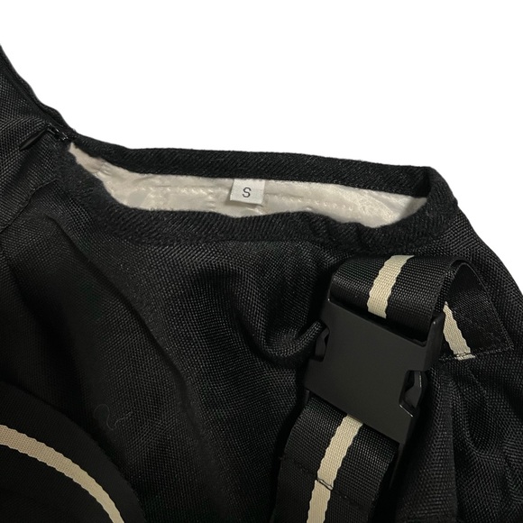 Small Crossbody Soft Pet Travel Carrier - Picture 4 of 7